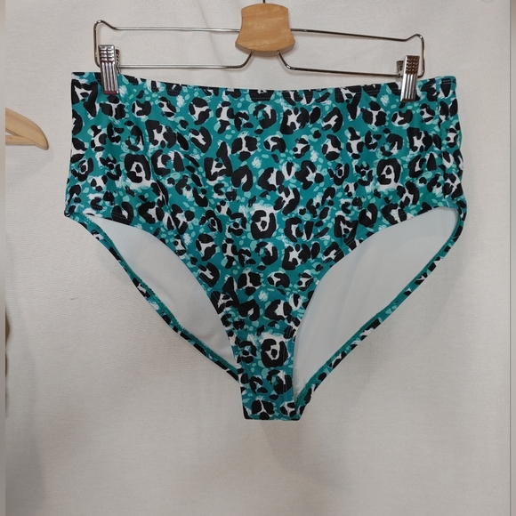 HURLEY Bikini Swimsuit High Waisted Teal Leopard Moderate Coverage 1X Plus New - Picture 7 of 10
